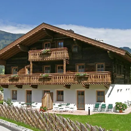 Neuhaushof * Hollersbach im Pinzgau