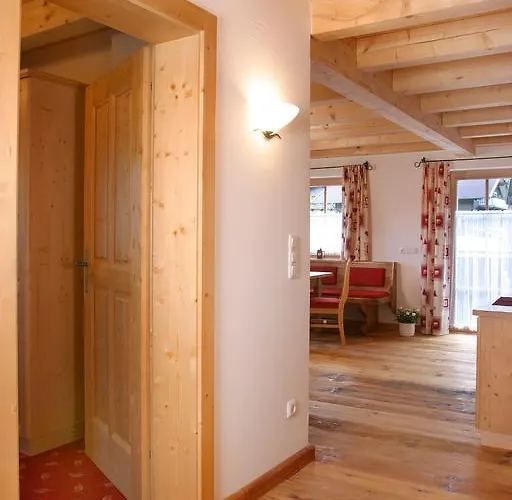 Neuhaushof アパート ホラースバッハ・イム・ピンツガウ